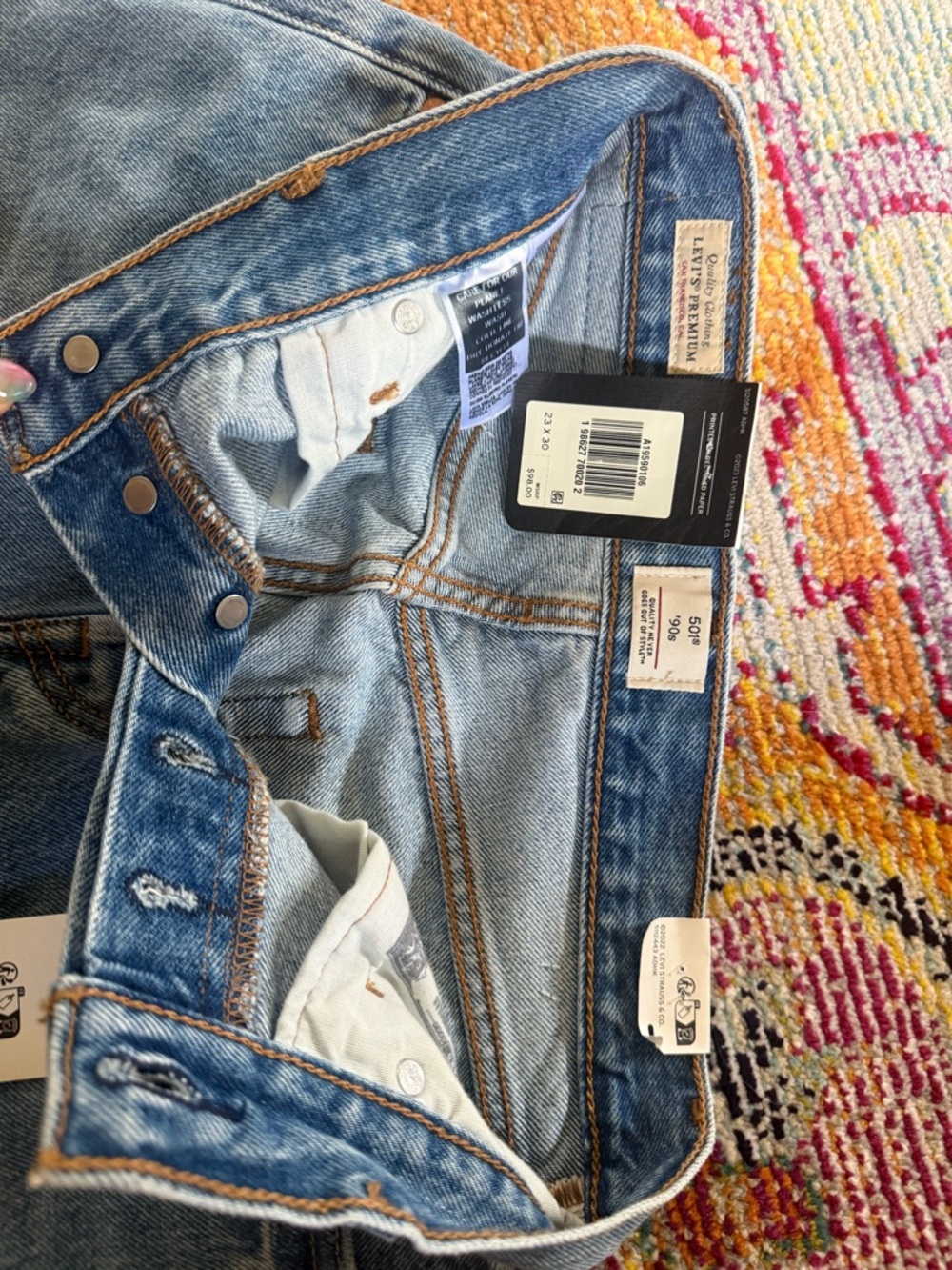Levi’s 501 90s straight Jean “in love with you” size 23 - Picture 2 of 5